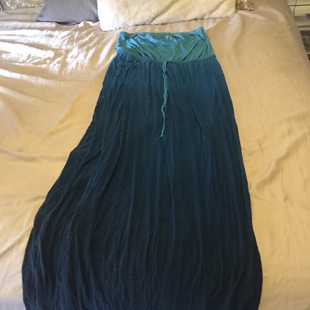 Old navy strapless ombré blue maxi dress